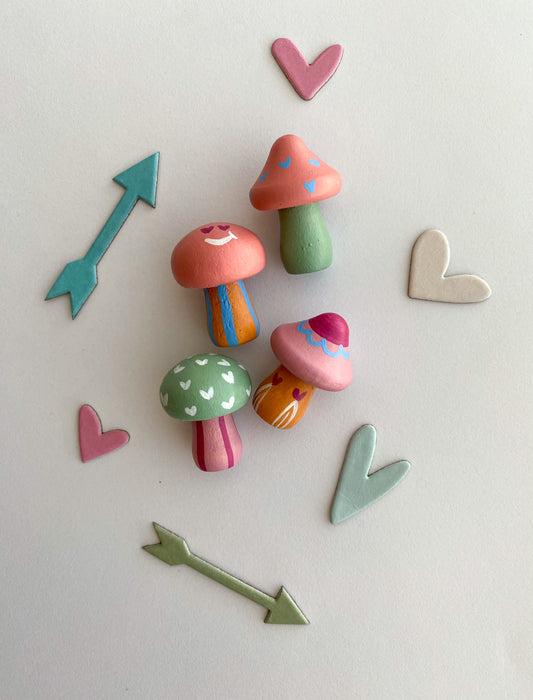 Mini Wooden Mushrooms - Orange & Green Hearts