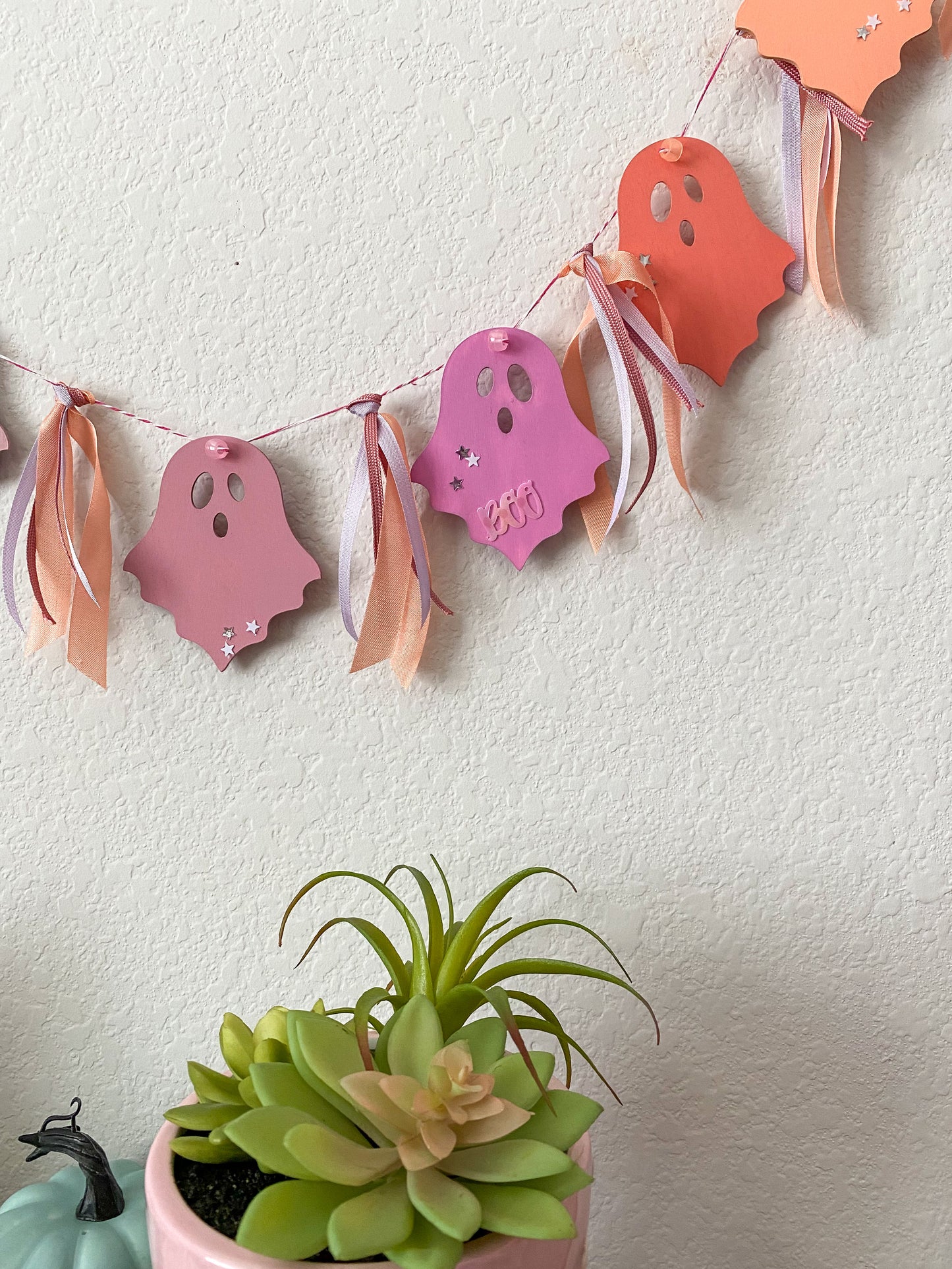 Wooden Pastel Ghost Garland