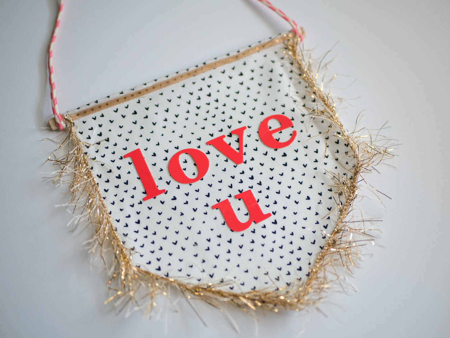 Love U Wall Hanging